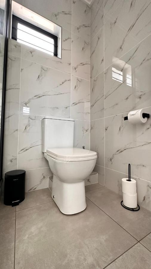 Stylish Executive Apartment With Power Backup Johannesburgo Exterior foto