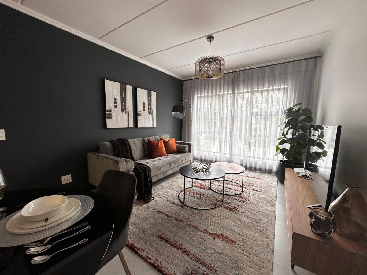 Stylish Executive Apartment With Power Backup Johannesburgo Exterior foto