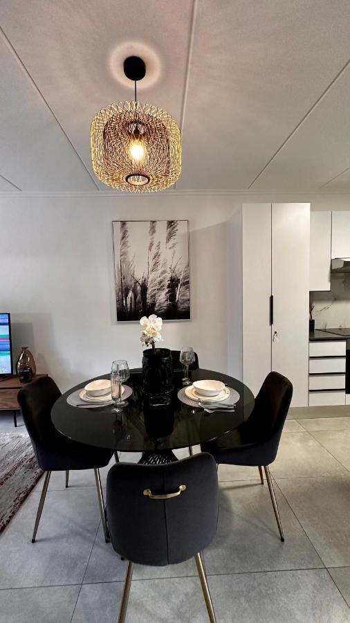 Stylish Executive Apartment With Power Backup Johannesburgo Exterior foto